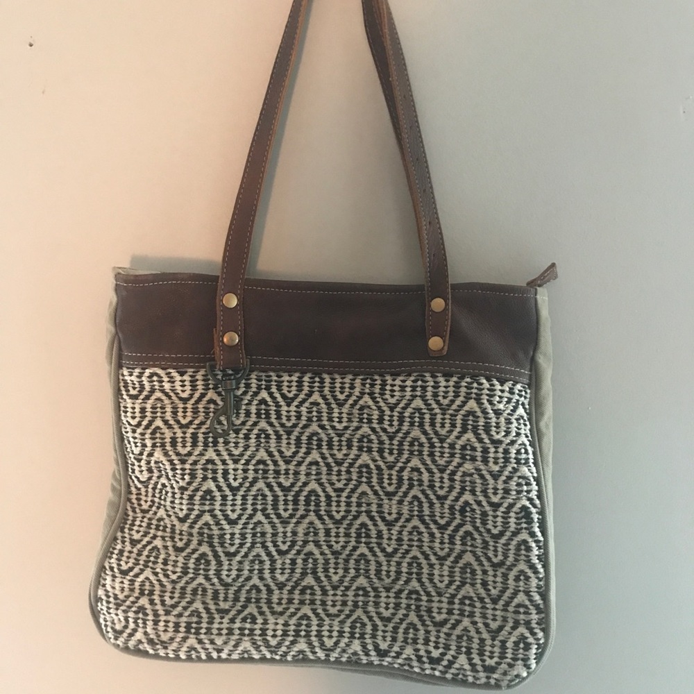 Myra Bag - Vintage Boho Style